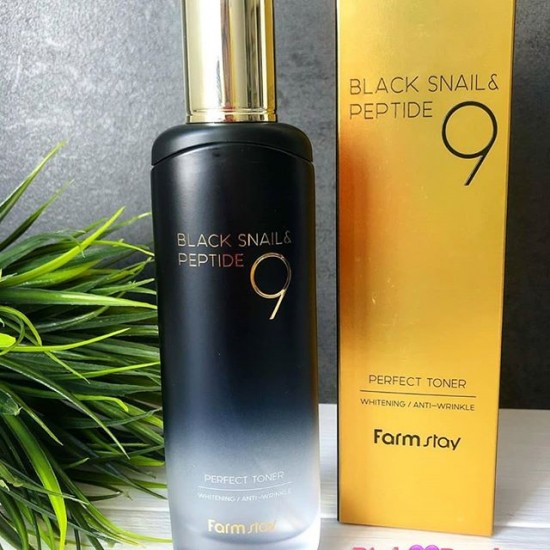 FARM STAY - Black Snail & Peptide 9 Perfect Toner FARM STAY - Black Snail & Peptide 9 Perfect Toner